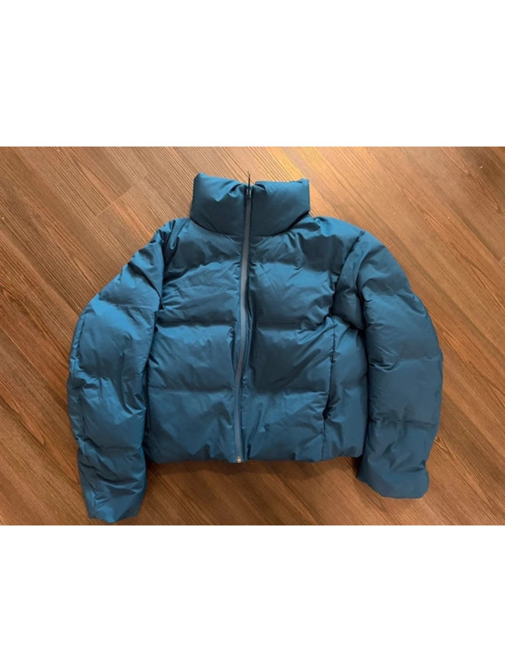 Uniqlo xs cyan blue puffer jacket